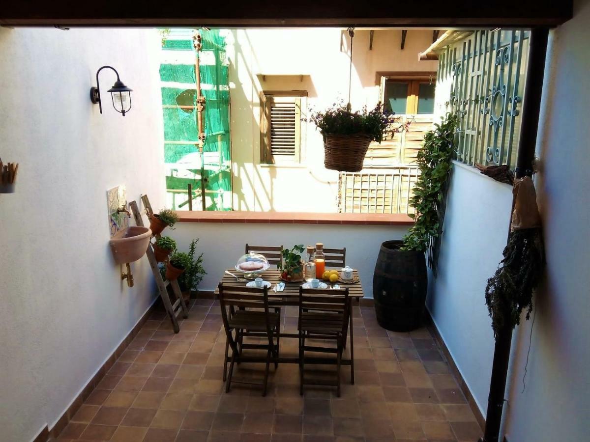 Ferienwohnung Il Terrazzino Sul Kemonia Palermo Exterior foto